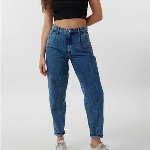 COPY - NWT Garage Mom 80s Jeans Size 0/24